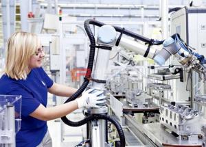 顯揚(yáng)科技亮相央視直播間