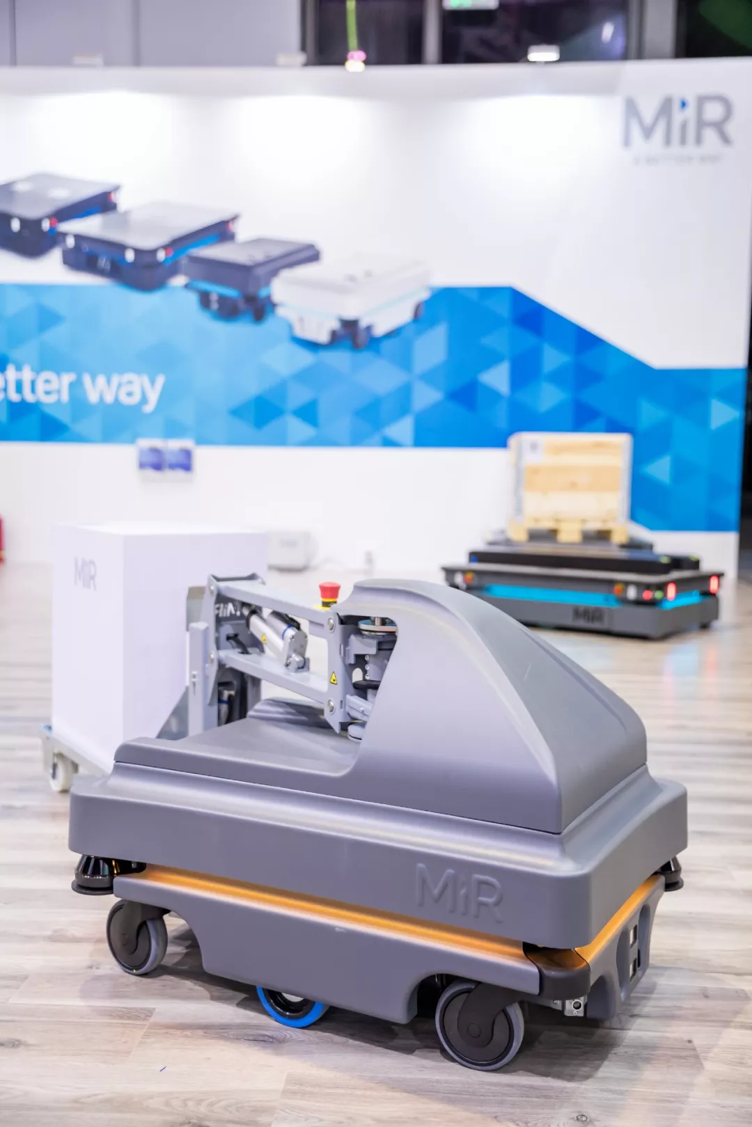 顯揚科技亮相央視直播間