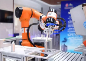 顯揚科技亮相央視直播間