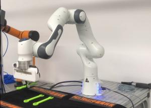 顯揚(yáng)科技亮相央視直播間