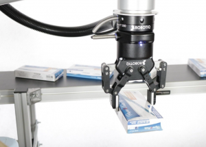 顯揚(yáng)科技亮相央視直播間