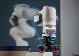 顯揚(yáng)科技亮相央視直播間